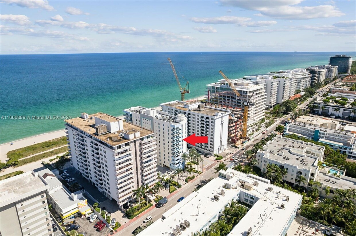 Foto principal - 9201 Collins Ave