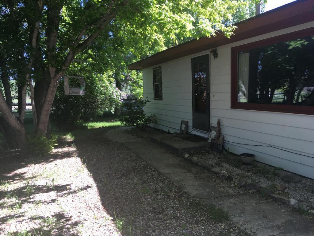 6 2nd St, Lander, WY 82520 House Rental in Lander, WY