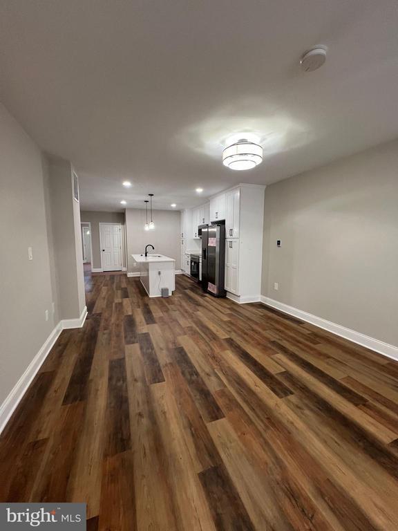 Foto del edificio - 615 N Calhoun St