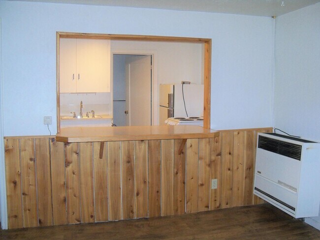 Foto del edificio - 612 8th St W