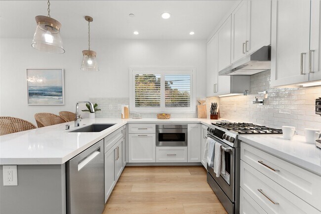 Foto del edificio - 624 N Clementine St