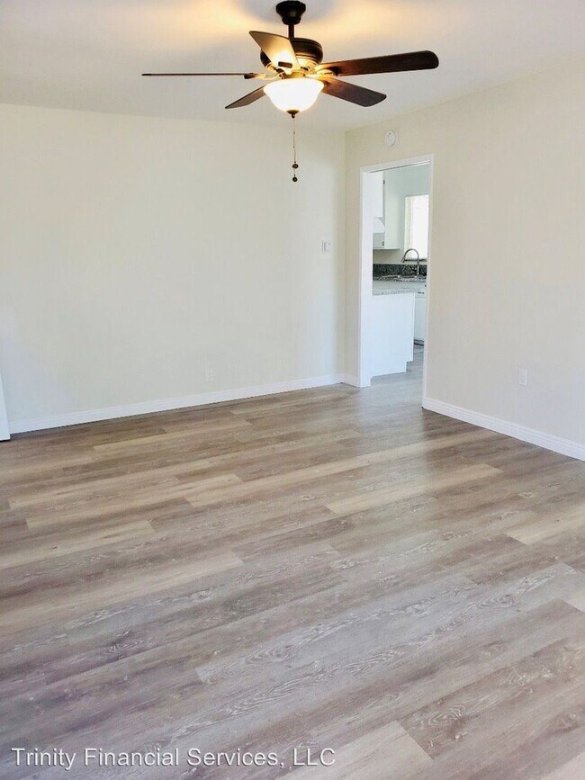 Building Photo - 3 br, 2 bath House - 2126 West Elder Avenue