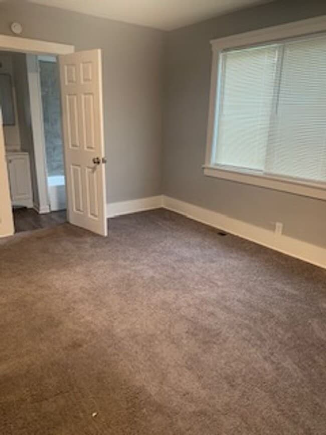 Building Photo - Welcome Home!