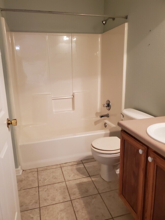 Building Photo - 6423 Heronwalk Dr