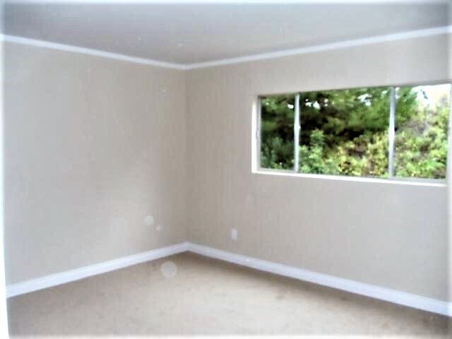 Master Bedroom - 5441 Fontaine St