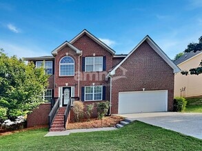 Building Photo - 1380 Grey Rock Way