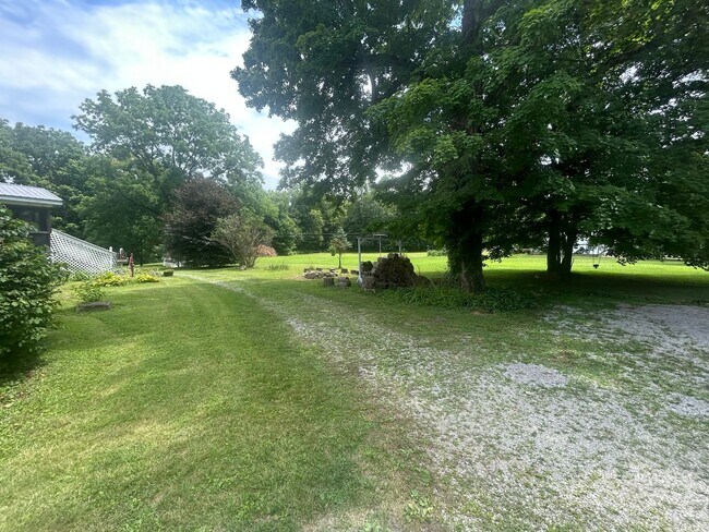 Photo - Charming 3-bedroom, 2.5-bathroom home loca...