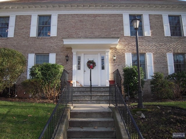 Building Photo - 9A S Maple Ave