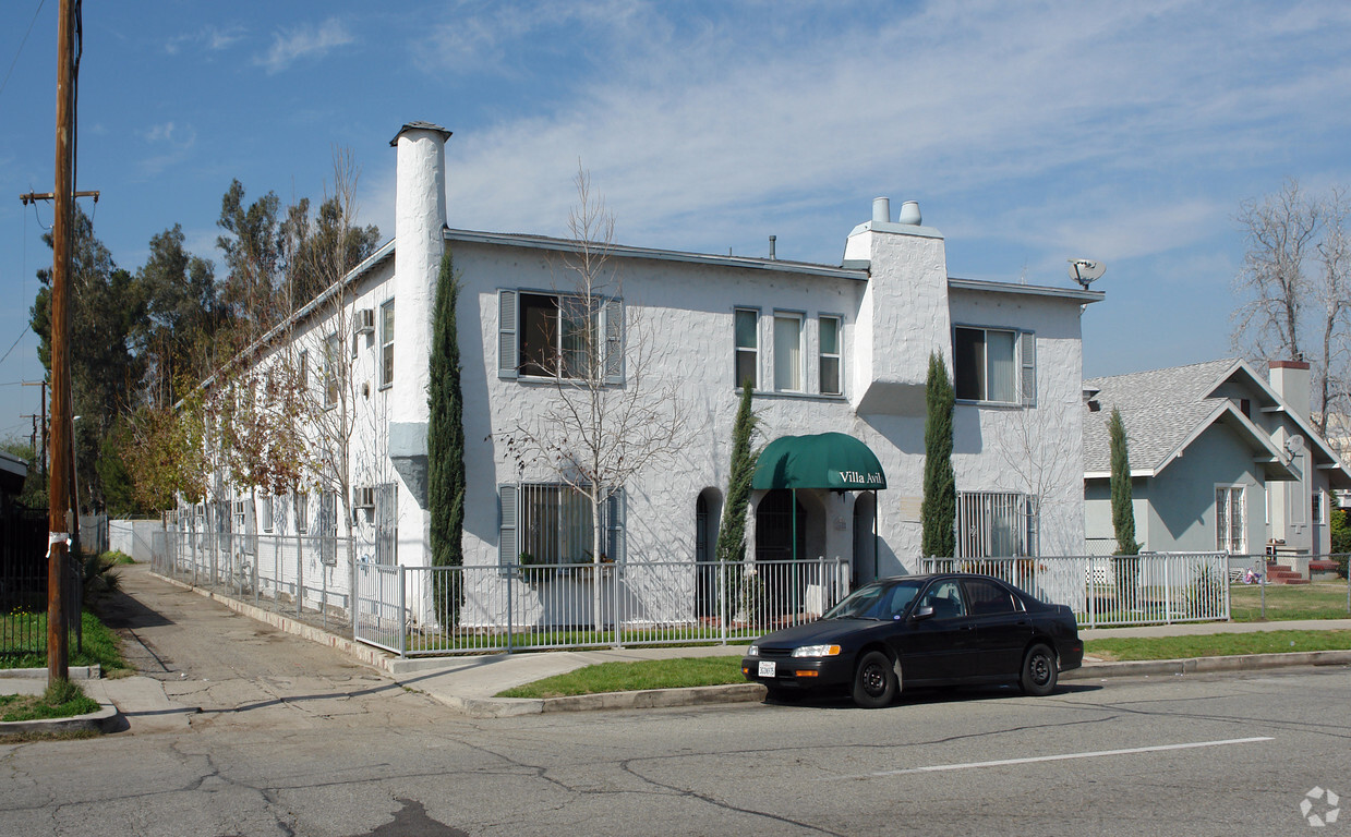 Primary Photo - E Street Apartments