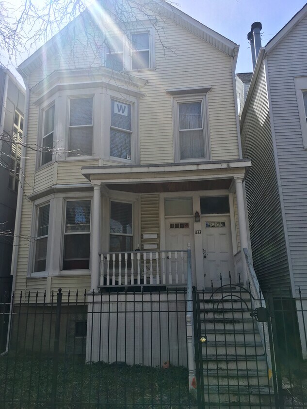 Front - 1133 W Patterson Ave