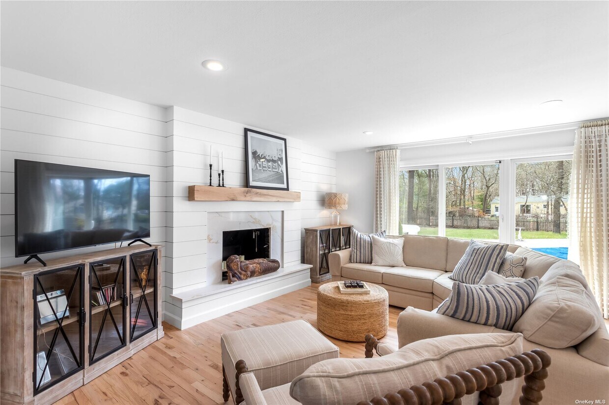 Foto principal - 15 Birchwood Ln