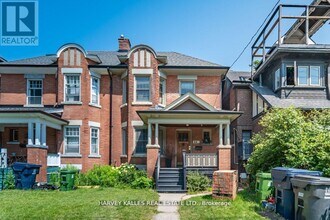 Building Photo - 44 Browning Ave