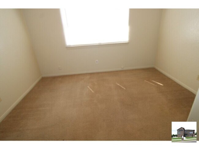 Foto del edificio - 208 Sorrell Dr