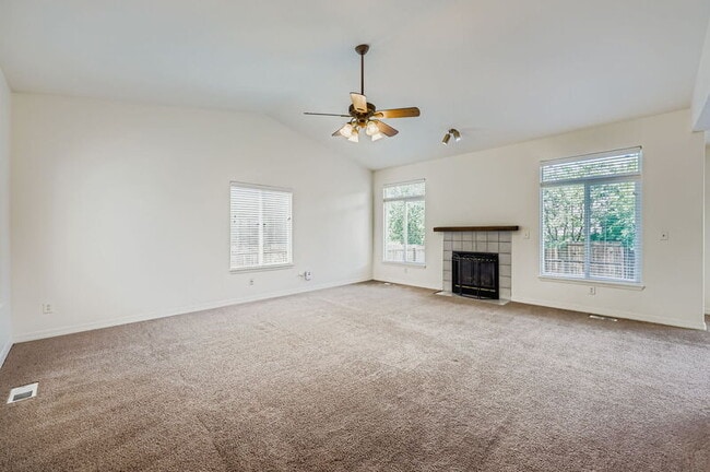 Building Photo - 504 Pyrite Terrace