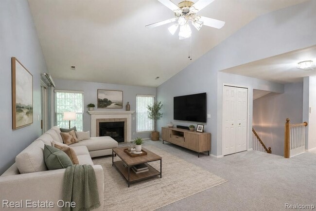 Building Photo - 44770 Marigold Dr