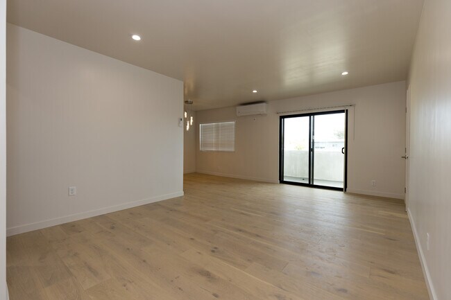Foto del edificio - 1828 10th St