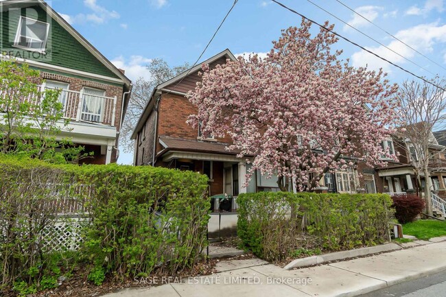 Building Photo - 604 Ossington Ave