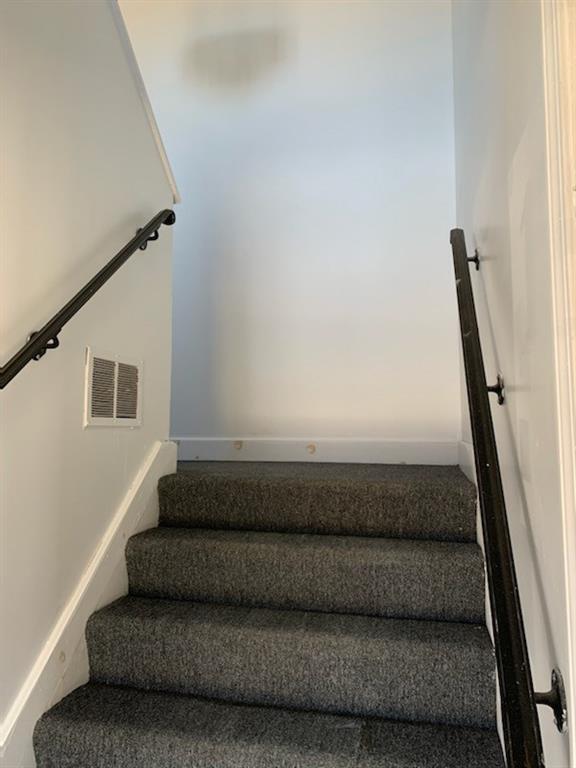 Foto del edificio - 1543 Warwick Ave