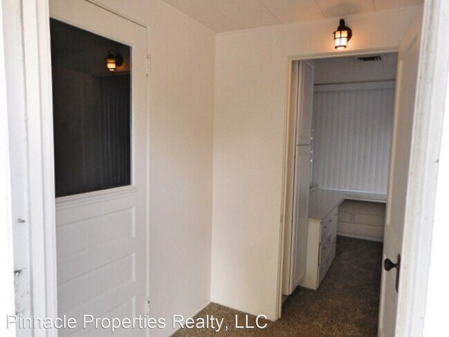 Foto del edificio - 3 br, 2 bath House - 1821 10th Ave. W.