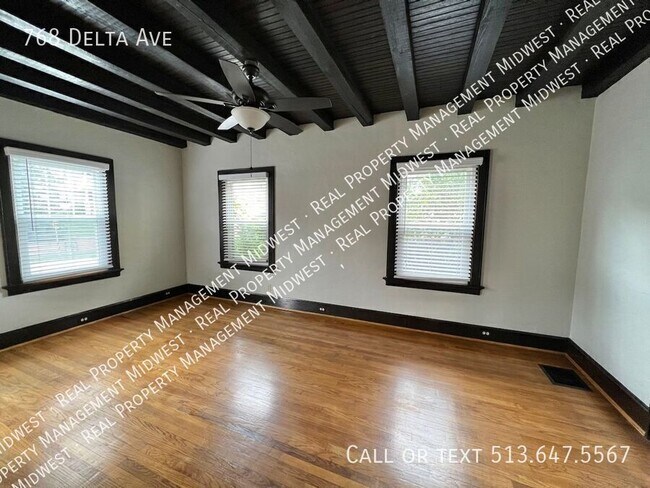 Foto del edificio - 768 Delta Ave