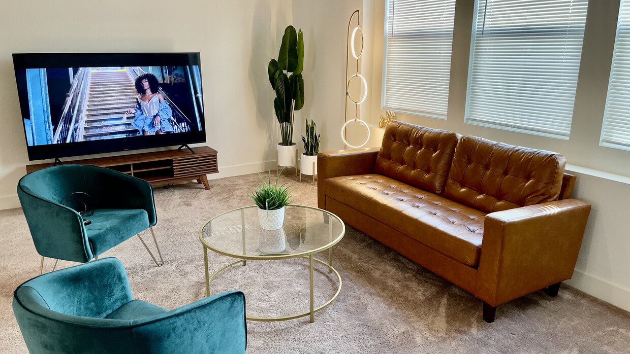 furnished living room - 927 E Mason Ln
