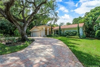 Building Photo - 24 Emarita Way Building Photo - 24 Emarita Way