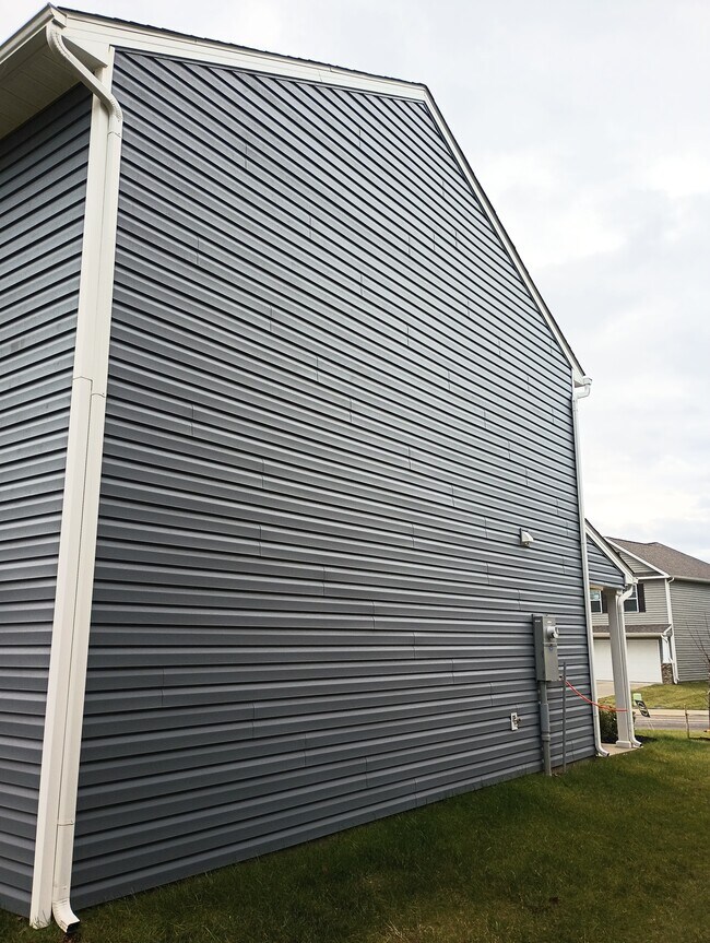 Foto del edificio - 1144 Aspen Ter