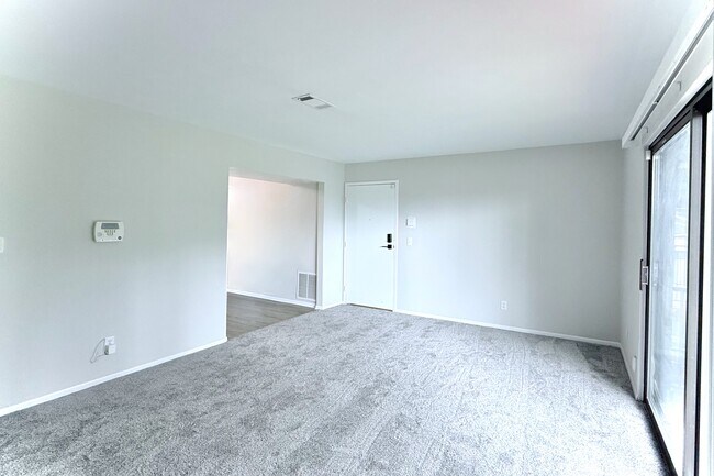 Foto del edificio - 5102 25th Avenue Ct