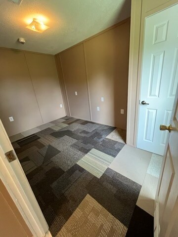 Building Photo - 2691Cherry Lane