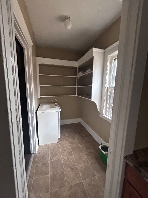 Foto del edificio - 1331 E 86th St