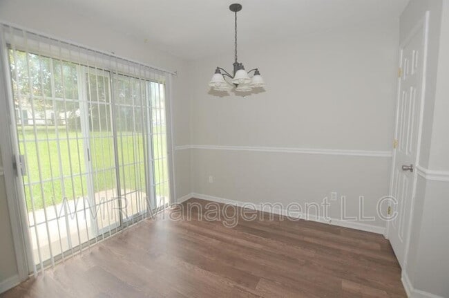 Building Photo - 7434 Stone Mountain Ct