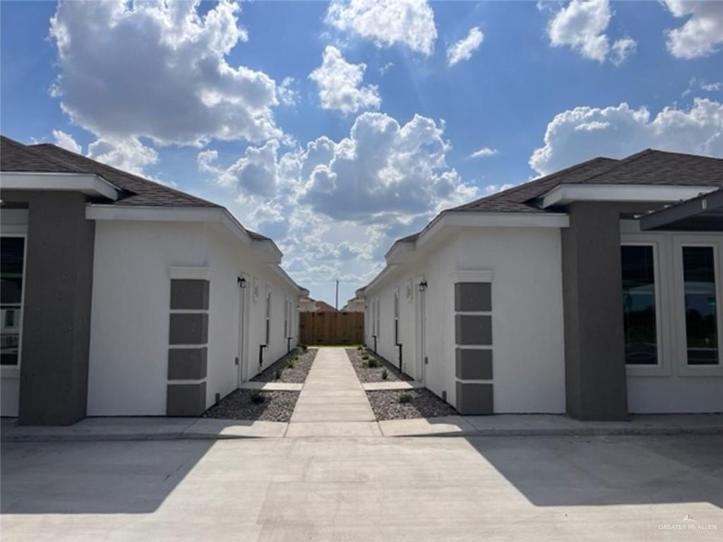 1221 S Yankton St, Palmhurst, TX 78573 Room for Rent in Palmhurst, TX