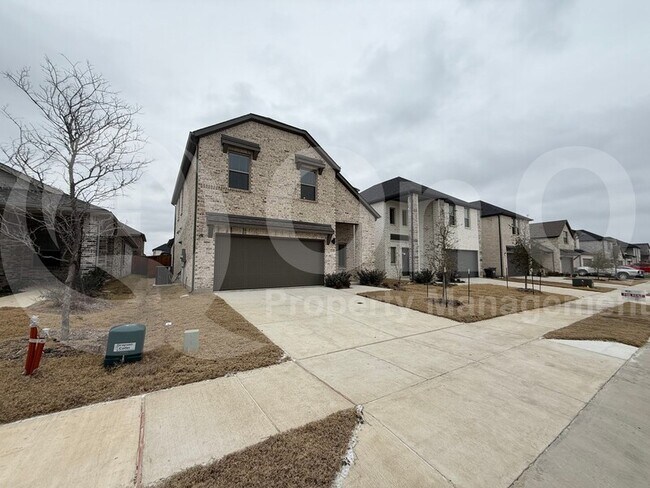 Building Photo - 215 Caliber Ct