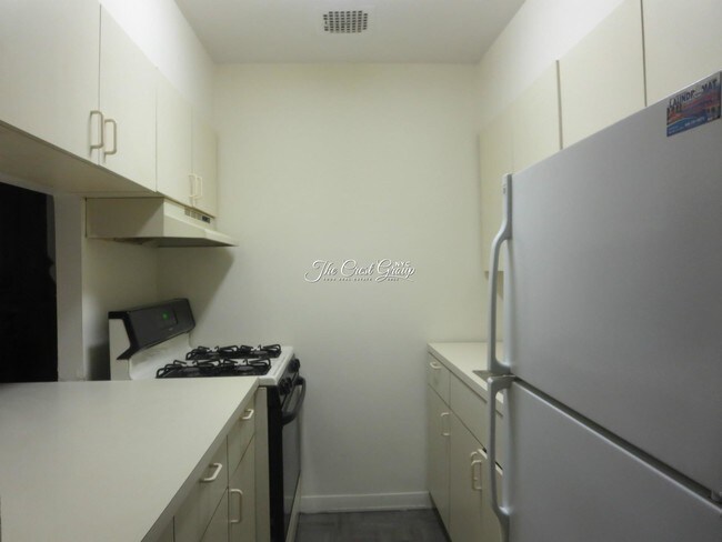 Building Photo - 309 W 138th St