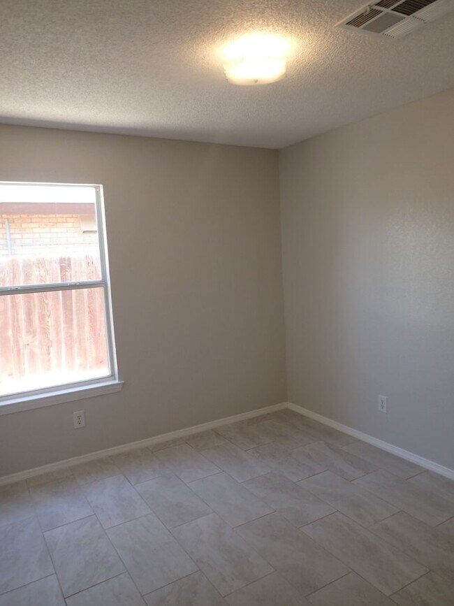 Building Photo - 11749 Imperial Gem Ave