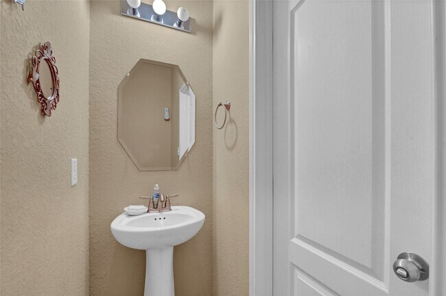Foto del edificio - 9981 Stone Creek Ln