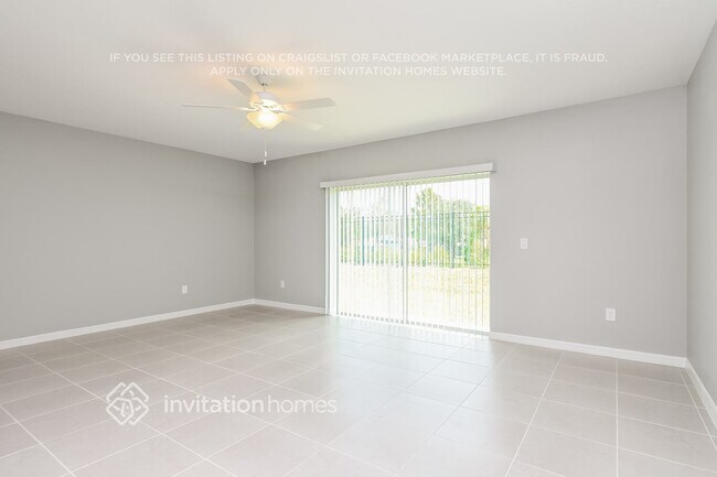 Foto del edificio - 144 Royal Fern Dr