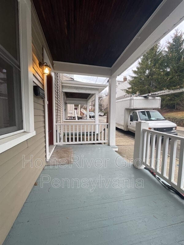 Building Photo - 1703 Meadville St