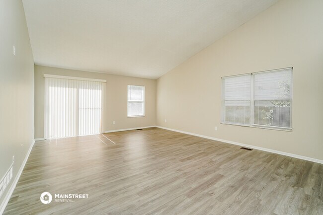 Foto del edificio - 5036 Kilbourne Run Pl