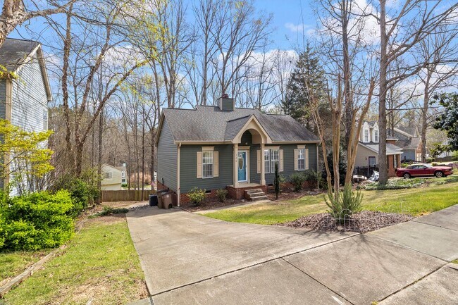 Foto del edificio - 328 Glencoe Dr
