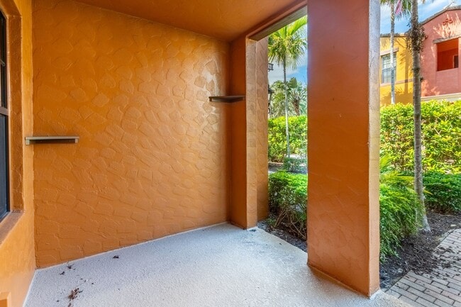 Building Photo - OLE' AT LELY RESORT-OLE/2 BEDROOM 2 BATH -...