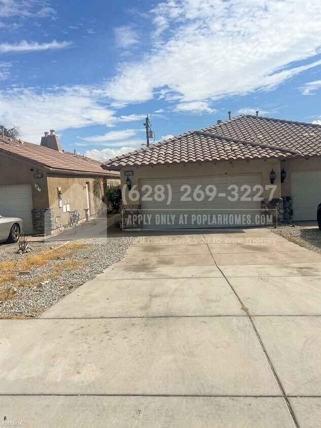 Primary Photo - 3 br, 2 bath House - 66389 Desert View Ave...