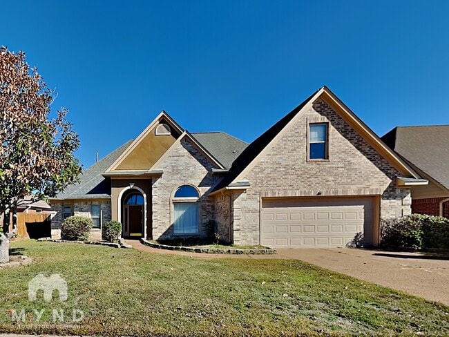 Building Photo - 9368 Brancaster Dr