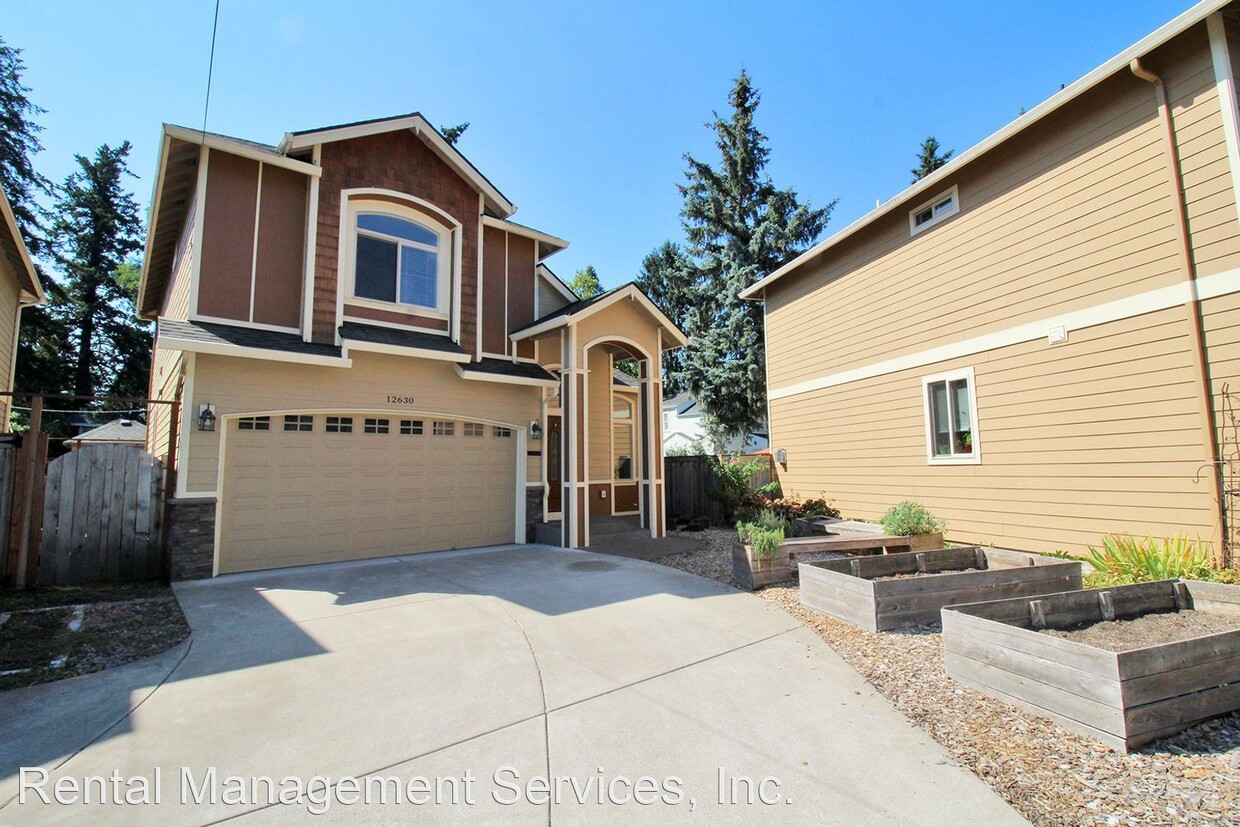 Primary Photo - 3 br, 2.5 bath House - 12630 SW 7th St