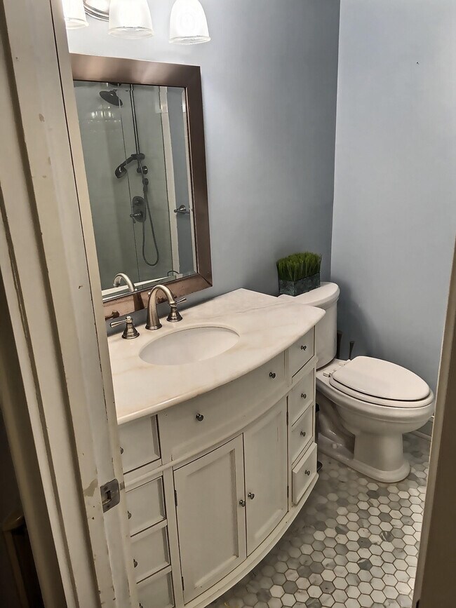 Hall Bathroom between room #2 and #3 - 11 N Hampton Dr