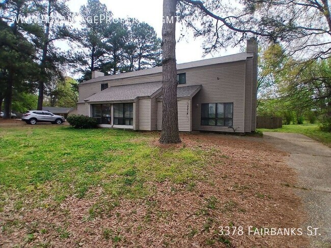 Foto del edificio - 3378 Fairbanks St