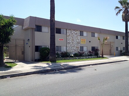 Foto principal - 330 W 223rd St