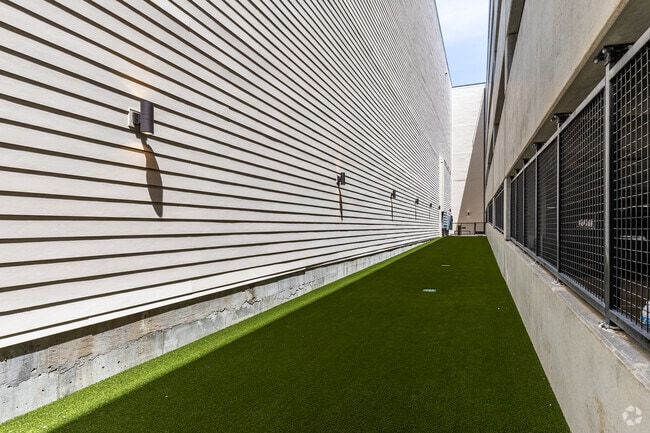 Parque para perros - Bell Southstone Yards