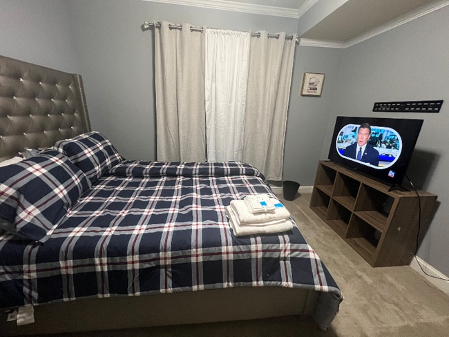 Building Photo - 390 17th St NW