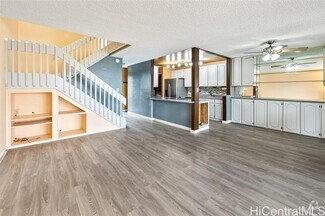 Building Photo - 94-37 Kuahelani Ave